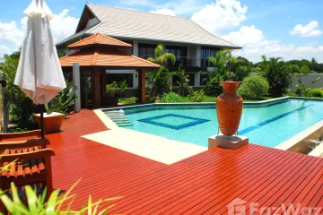 5 Bedroom Villa for sale in Tha Bo, Nong Khai