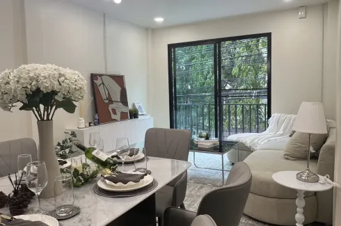 3 Bedroom Townhouse for sale in Khlong San, Bangkok near BTS Khlong San
