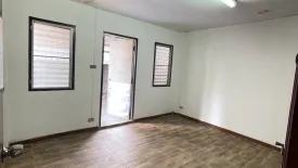 4 Bedroom Townhouse for sale in Chang Phueak, Chiang Mai