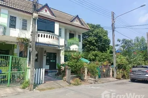 3 Bedroom Townhouse for sale in Baan Benchawan, Khok Krabue, Samut Sakhon