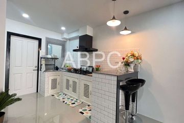 2 Bedroom Townhouse for sale in 