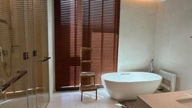 2 Bedroom Condo for rent in Baan Sindhorn, Lumpini, Bangkok near BTS Ratchadamri