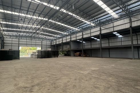 House for rent in Khlong Song Ton Nun, Bangkok