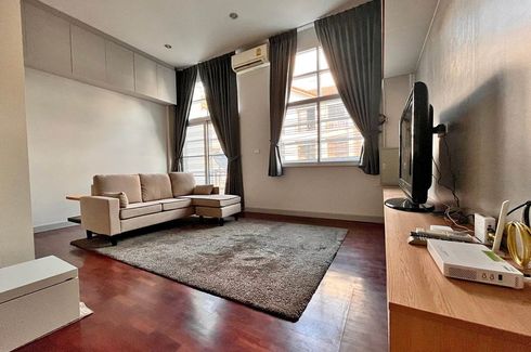 3 Bedroom Townhouse for rent in Bang Chak, Bangkok near BTS On Nut