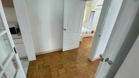 3 Bedroom Condo for rent in Khlong Tan Nuea, Bangkok