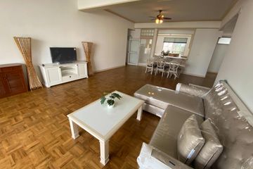 3 Bedroom Condo for rent in Khlong Tan Nuea, Bangkok