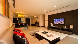 3 Bedroom Condo for rent in Khlong Toei Nuea, Bangkok near MRT Sukhumvit