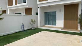 3 Bedroom House for sale in Khlong Kum, Bangkok