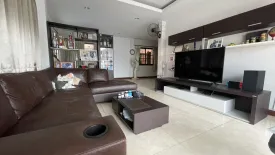 4 Bedroom House for sale in Thandara, Surasak, Chonburi