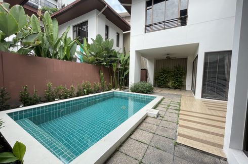 4 Bedroom House for rent in Khlong Tan, Bangkok near BTS Phrom Phong