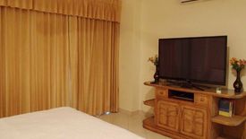 2 Bedroom Condo for sale in Center Condotel, Nong Prue, Chonburi
