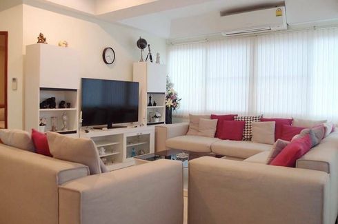 2 Bedroom Condo for sale in Center Condotel, Nong Prue, Chonburi