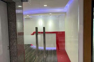 1 Bedroom Office for rent in Khlong Toei Nuea, Bangkok near MRT Sukhumvit