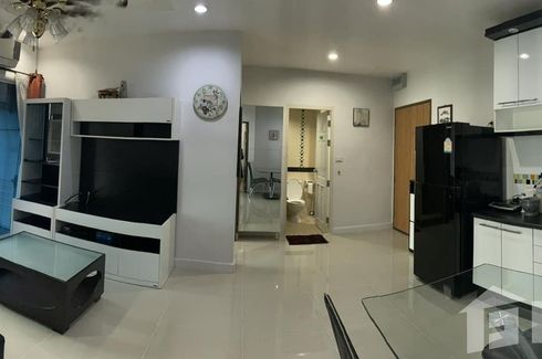 2 Bedroom Condo for sale in Lucas Garden - Family House, Lat Phrao, Bangkok