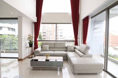 3 Bedroom Condo for rent in Downtown Forty Nine, Khlong Tan Nuea, Bangkok near BTS Phrom Phong