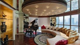 2 Bedroom Condo for rent in Nusa State Tower Condominium, Silom, Bangkok near BTS Surasak