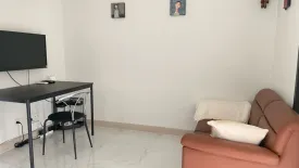 1 Bedroom Condo for rent in Zenith Place Sukhumvit 42, Phra Khanong, Bangkok near BTS Ekkamai