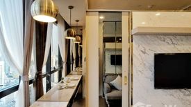 1 Bedroom Condo for sale in Si Phraya, Bangkok near MRT Sam Yan