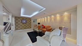 3 Bedroom Condo for sale in Baan Prompong, Khlong Tan Nuea, Bangkok