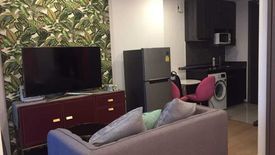 1 Bedroom Condo for rent in Si Phraya, Bangkok near MRT Sam Yan