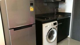 1 Bedroom Condo for rent in Si Phraya, Bangkok near MRT Sam Yan