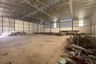 Warehouse / Factory for rent in Saphan Sung, Bangkok