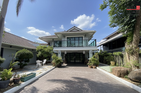 4 Bedroom House for rent in Na Kluea, Chonburi