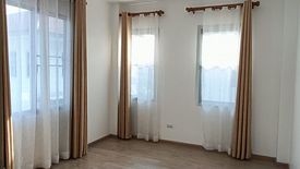 3 Bedroom House for rent in Bang Na, Bangkok near MRT Si Iam