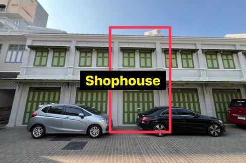 3 Bedroom Commercial for rent in Bowon Niwet, Bangkok near MRT Democracy Monument