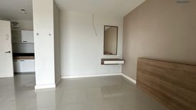 2 Bedroom Condo for sale in Urbanie Condo, Noen Phra, Rayong