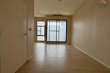 3 Bedroom Townhouse for sale in Baan Klang Muang Rattanathibet, Bang Kraso, Nonthaburi near MRT Yaek Nonthaburi 1