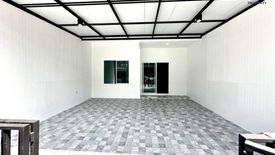 3 Bedroom Townhouse for sale in Lat Sawai, Pathum Thani