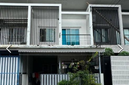 3 Bedroom Townhouse for sale in Thung Khru, Bangkok