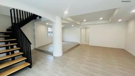 2 Bedroom Townhouse for sale in Chom Duean 3, Prawet, Bangkok