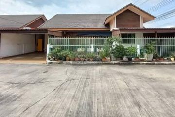 3 Bedroom Townhouse for sale in Lam Phak Kut, Pathum Thani