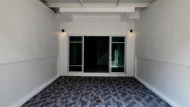 2 Bedroom Townhouse for sale in Hansa Village, Om Noi, Samut Sakhon