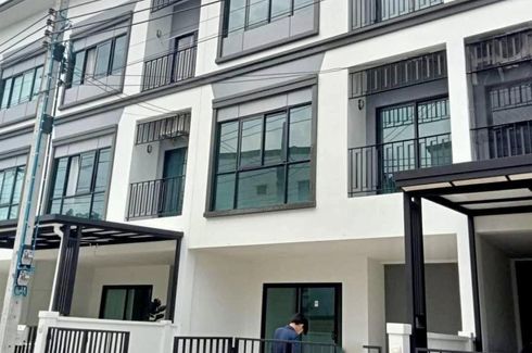 3 Bedroom Townhouse for rent in Lumpini Townplace Sukhumvit - Srinakarin, Samrong Nuea, Samut Prakan near MRT Thipphawan