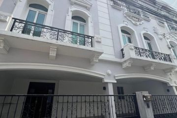 4 Bedroom Townhouse for rent in Baan Klang Muang Grand De Paris Ratchada, Wang Thonglang, Bangkok