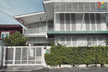 3 Bedroom House for rent in Phra Khanong Nuea, Bangkok