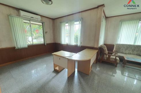 3 Bedroom Townhouse for rent in Piyasarb, Bueng Sanan, Pathum Thani