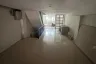 Commercial for rent in Khlong Tan Nuea, Bangkok