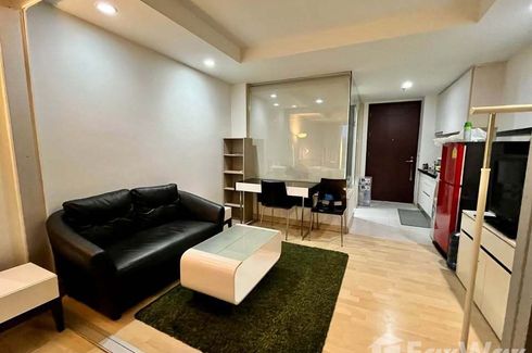 Condo for rent in The Rajdamri, Pathum Wan, Bangkok near BTS Ratchadamri