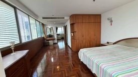 2 Bedroom Condo for rent in Asoke Place, Khlong Toei Nuea, Bangkok near MRT Sukhumvit
