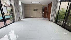 4 Bedroom House for rent in Khlong Tan, Bangkok near BTS Phrom Phong
