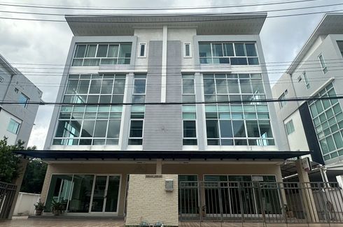 10 Bedroom Townhouse for rent in Biz Galleria, Nuan Chan, Bangkok