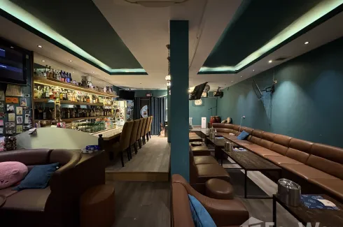 3 Bedroom Townhouse for sale in Khlong Tan Nuea, Bangkok near BTS Phrom Phong