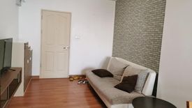 1 Bedroom Condo for sale in Huai Khwang, Bangkok near MRT Huai Khwang