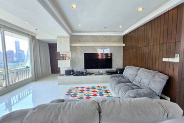 3 Bedroom Condo for sale in Baan Prompong, Khlong Tan Nuea, Bangkok