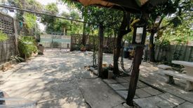 3 Bedroom House for sale in Chan Kasem, Bangkok near MRT Chankasem