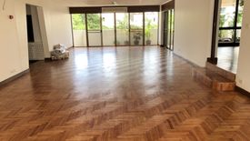 3 Bedroom Apartment for rent in Charan Mansion, Khlong Toei Nuea, Bangkok near MRT Sukhumvit